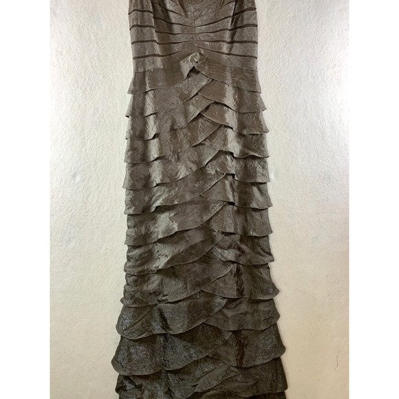 Adrianna Papell Satin Tiered Maxi Gown & Bolero 2 pc Set Dress Sz 8 Bronze Event - Picture 7 of 16